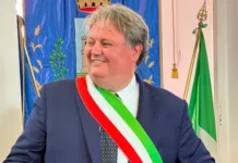 Torre Annunziata, si dimette il sindaco Cuccurullo